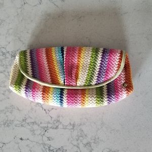 Summer woven raffia clutch